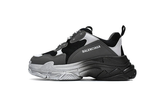 Men's Balenciaga Triple S Sneaker Shoes V45