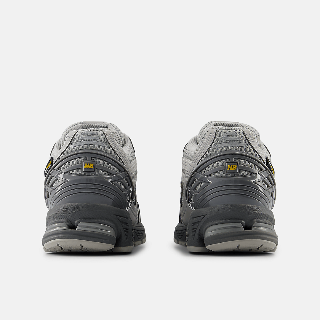 Men's New Balance 1906R 'Grey' Shoes